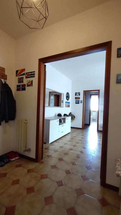Апартаменты La Casa Dei Viaggiatori - Viareggio - Posto Auto Gratuito Экстерьер фото