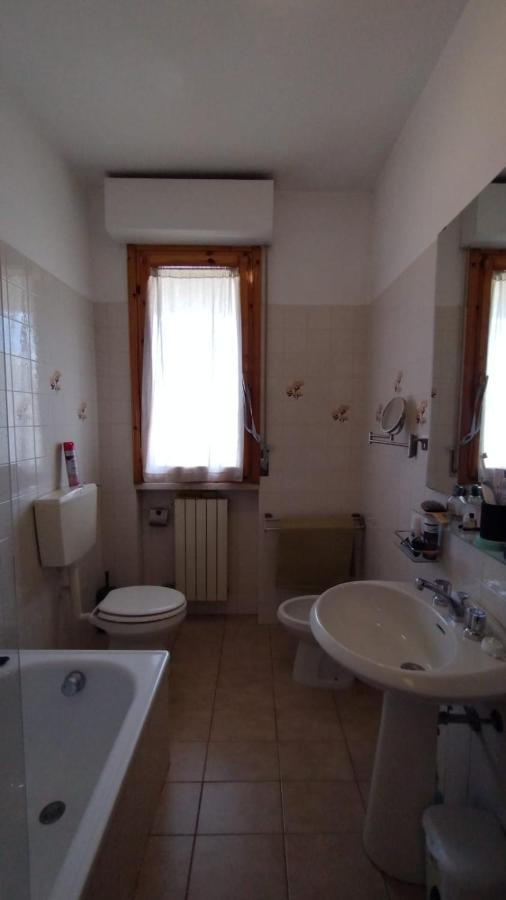 Апартаменты La Casa Dei Viaggiatori - Viareggio - Posto Auto Gratuito Экстерьер фото